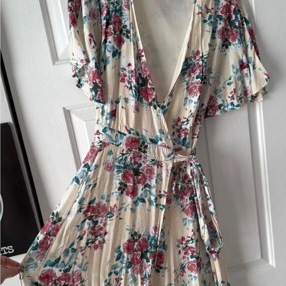 Tie-Front Spring Dress, Midi - Picture 2 of 5